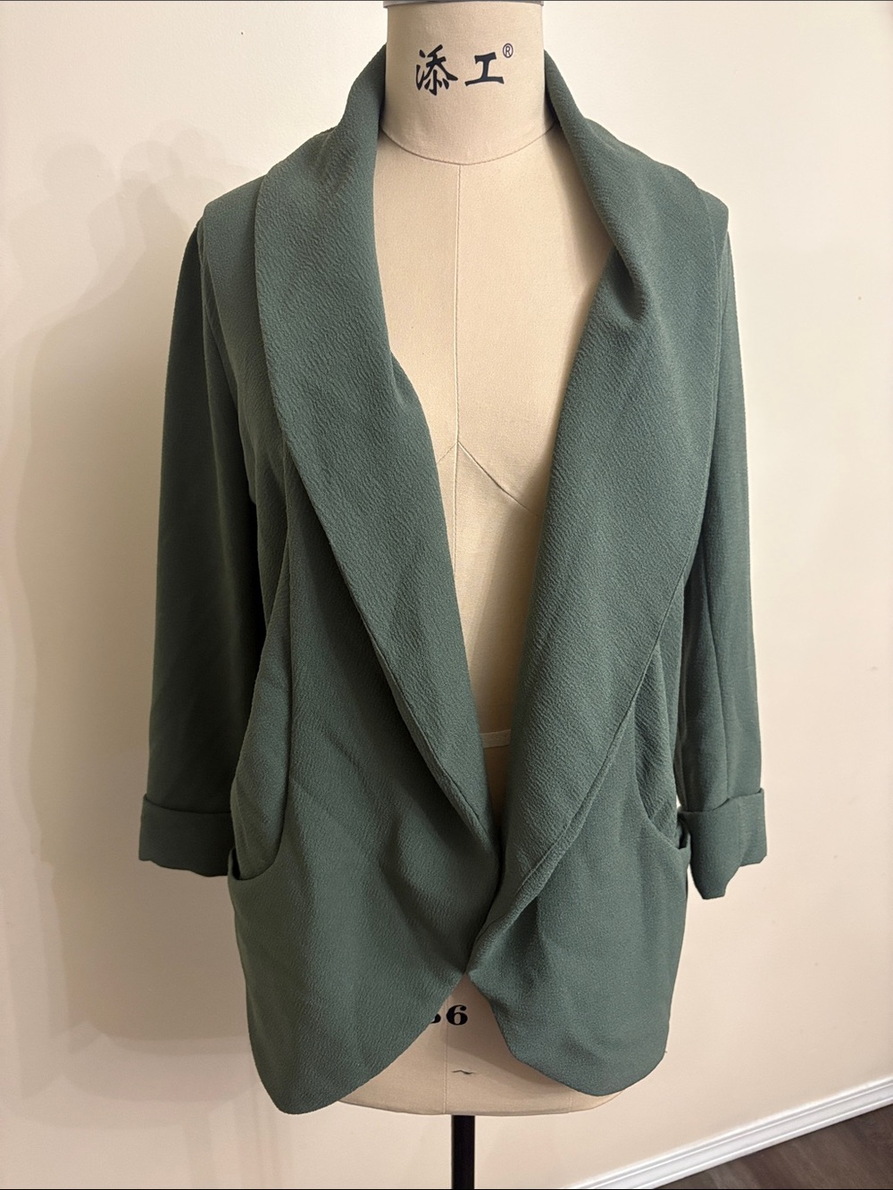 Wilfred Open-Front Blazer in Sage